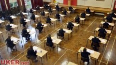 英国GCSE考试结果公布 合格率及高分率大幅下滑